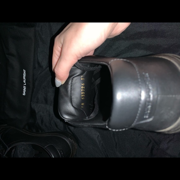 Authentic Saint Laurent low tops Andy sneakers - Picture 7 of 8